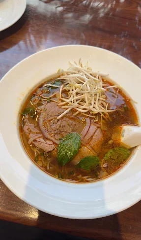 Zen vietnamesisk restuarnt mat 1